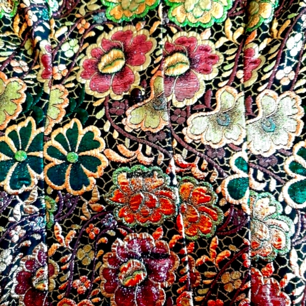 Liptons Metallic Brocade Jacket - Picture 5 of 5